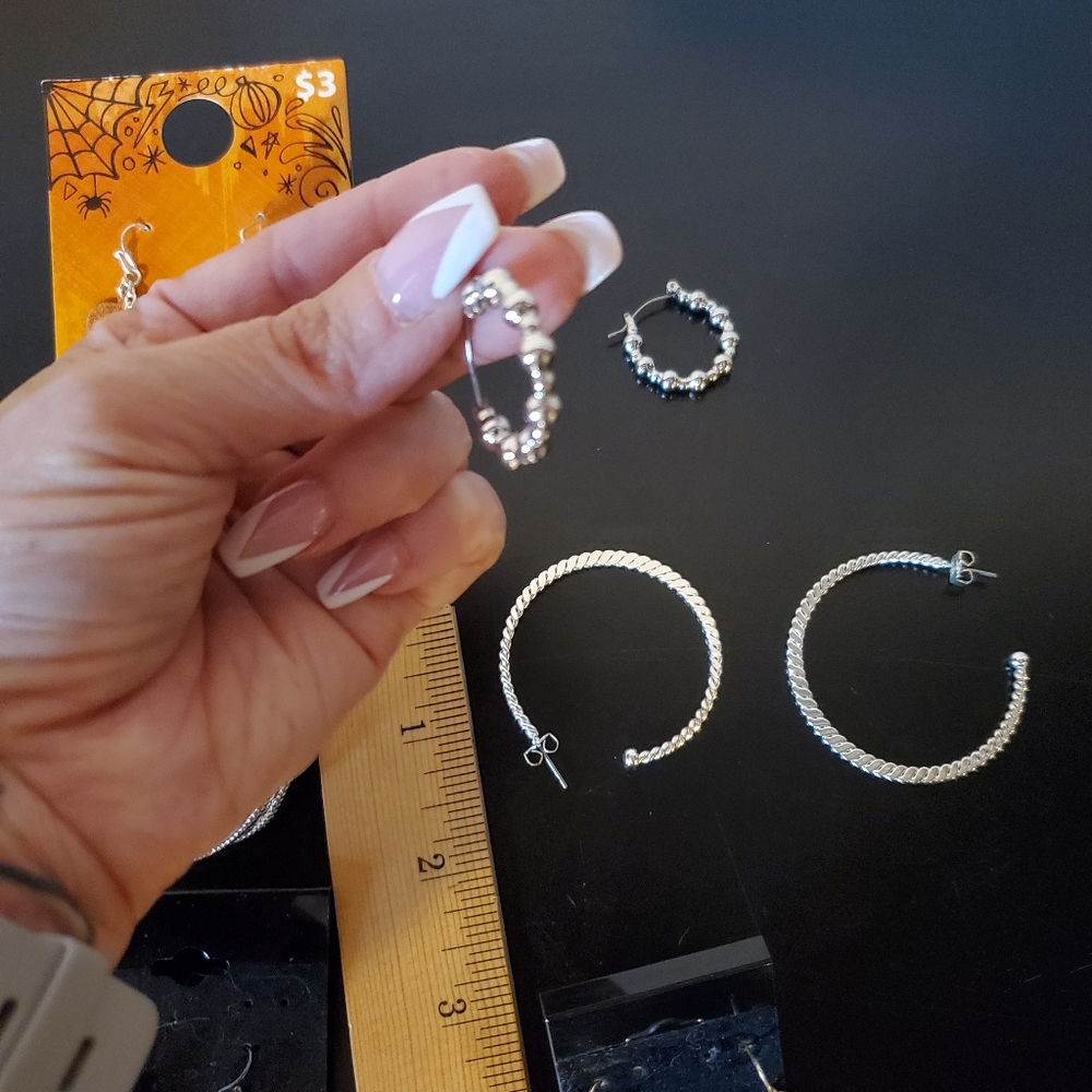 Earring bundle - Picture 5 of 6